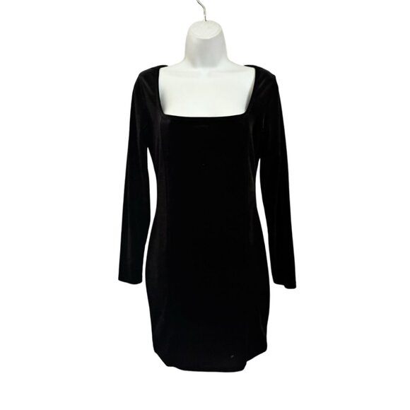 Dresses & Skirts - Sz.M*Unbranded*Black Velvet Long-Sleeve Mini Dress